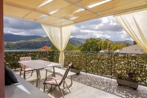 Апартаменты Argostoli Terrace Loft With Sea Views Экстерьер фото